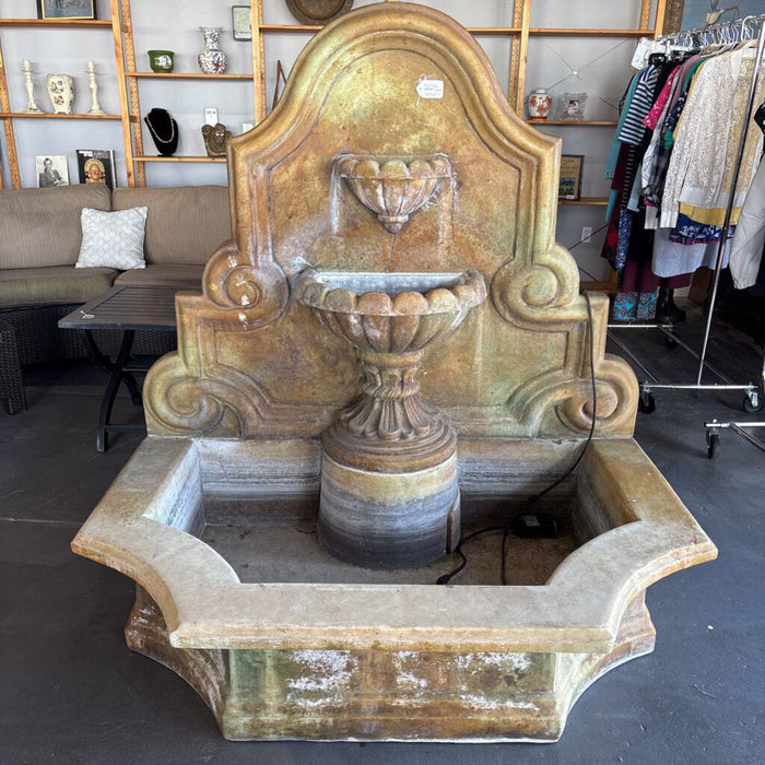 Solid Concrete Fountain ~ 1000lbs