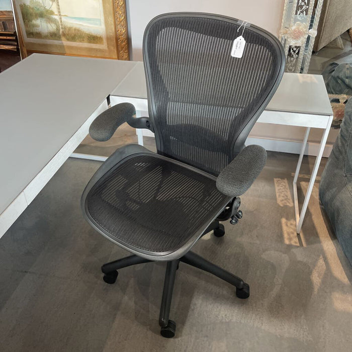 Herman Miller Aeron Chair