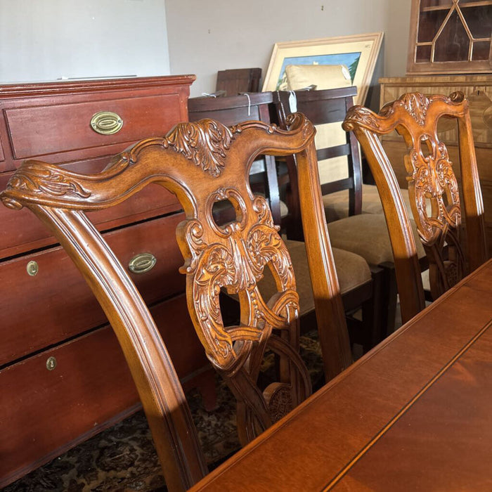 Dining Table & 6 - 2 Leaf Inserts